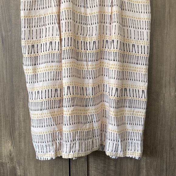 BCBGENERATION Open Back Dress Size 6 - Picture 9 of 15